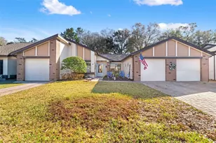 7427 Heather Walk Dr, Weeki Wachee, FL 34613 - Photo 9