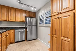 3038 Eastland Blvd, Clearwater, FL 33761 - Photo 5