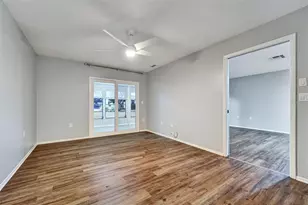 8330 High Point Cir, Port Richey, FL 34668 - Photo 19