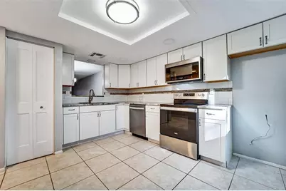 8330 High Point Circle #6, Port Richey, FL 34668 - Photo 7