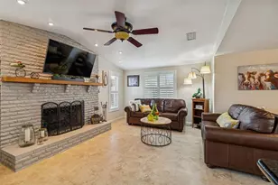 7025 Sonata Dr, Port Richey, FL 34668 - Photo 9