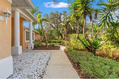958 Ridgewood Terrace, Tarpon Springs, FL 34689 - Photo 5