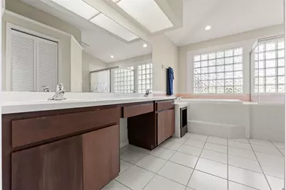 958 Ridgewood Terrace, Tarpon Springs, FL 34689 - Photo 17