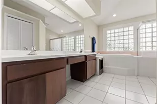 958 Ridgewood Terrace, Tarpon Springs, FL 34689 - Photo 17