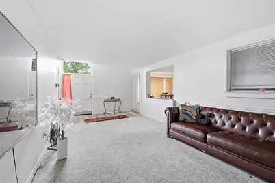 1709 Carnegie Circle, Tampa, FL 33619 - Photo 5