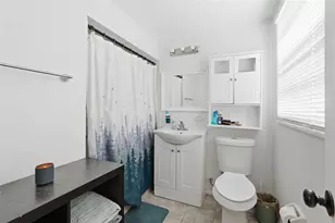 1709 Carnegie Cir, Tampa, FL 33619 - Photo 19