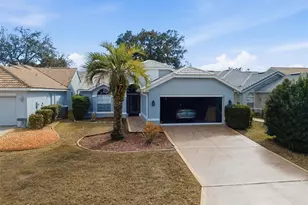 9376 French Quarters Cir, Weeki Wachee, FL 34613 - Photo 21