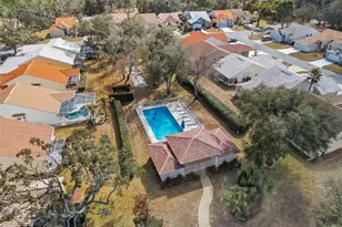 9376 French Quarters Cir, Weeki Wachee, FL 34613 - Photo 31