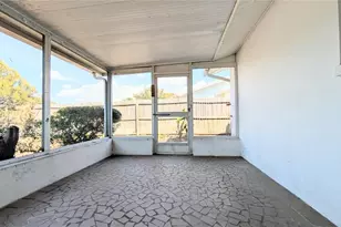 7523 Briarwood Dr, Port Richey, FL 34668 - Photo 5