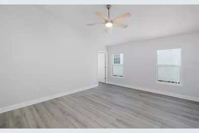 5422 Charles Street, New Port Richey, FL 34652 - Photo 13