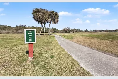 17429 Eagle Trace Drive, Brooksville, FL 34604 - Photo 33