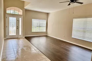 9249 Edistro Pl, New Port Richey, FL 34654 - Photo 5