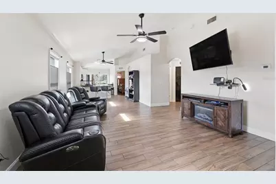 302 Summer Sails Drive, Valrico, FL 33594 - Photo 7