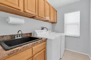 1014 Arlinbrook Dr, Trinity, FL 34655 - Photo 29