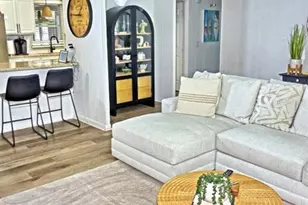 21052 Little Magens Loop, Lutz, FL 33558 - Photo 9