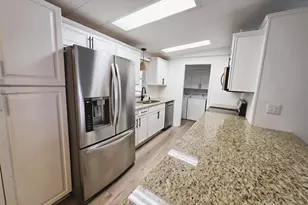 21052 Little Magens Loop, Lutz, FL 33558 - Photo 5
