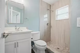 8165 Ridge Rd, Weeki Wachee, FL 34613 - Photo 17