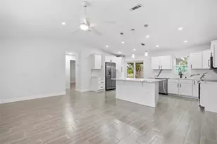 8165 Ridge Rd, Weeki Wachee, FL 34613 - Photo 3