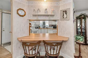 36816 Hibiscus Ct, Zephyrhills, FL 33542 - Photo 13