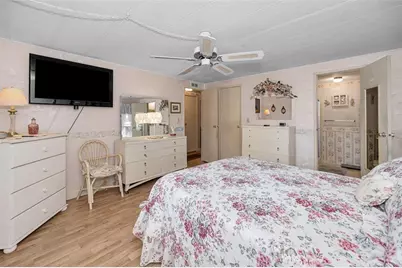 36816 Hibiscus Court, Zephyrhills, FL 33542 - Photo 23