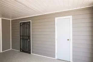 5712 Biscayne Ct, New Port Richey, FL 34652 - Photo 3