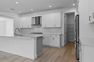 5028 Lowland Terrace, Parrish, FL 34219 - Photo 9