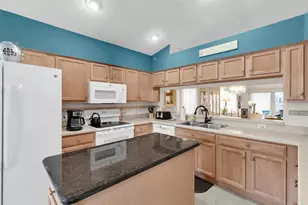 11634 Wheatfield Loop, Hudson, FL 34667 - Photo 5