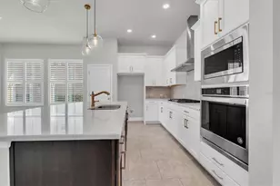 2852 Posada Ln, Odessa, FL 33556 - Photo 5