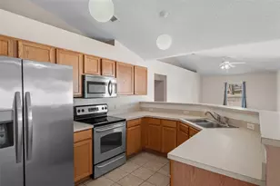 351 Upland Ave, Spring Hill, FL 34606 - Photo 19