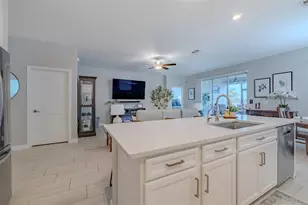 10394 Tupper Cay Dr, San Antonio, FL 33576 - Photo 19