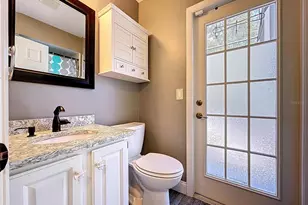 10655 Lakeview Dr, New Port Richey, FL 34654 - Photo 31
