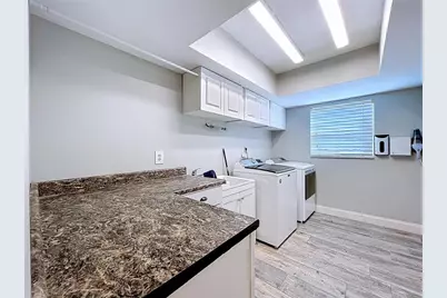 10655 Lakeview Drive, New Port Richey, FL 34654 - Photo 31
