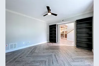 10655 Lakeview Drive, New Port Richey, FL 34654 - Photo 5
