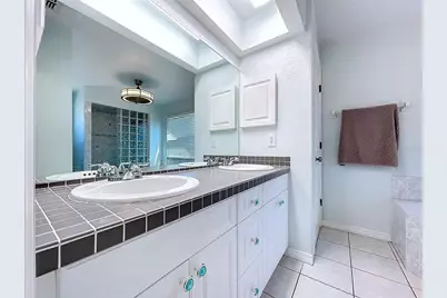 10655 Lakeview Drive, New Port Richey, FL 34654 - Photo 39