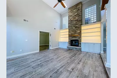 10655 Lakeview Drive, New Port Richey, FL 34654 - Photo 11