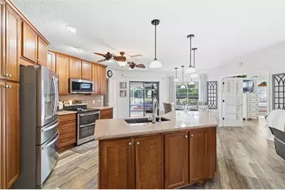 3050 Stephanie Drive, Spring Hill, FL 34608 - Photo 9