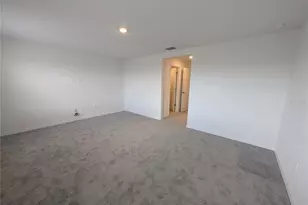 32021 Spiceberry St, San Antonio, FL 33576 - Photo 11