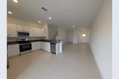 32021 Spiceberry Street, San Antonio, FL 33576 - Photo 5