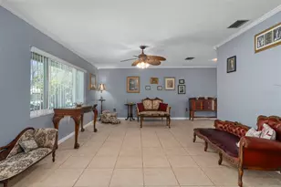 2271 Republic Dr, Dunedin, FL 34698 - Photo 9