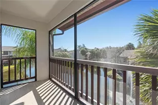 3848 N Lake Dr, Tampa, FL 33614 - Photo 9