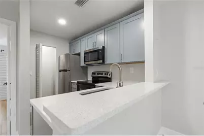 3848 N Lake Drive #138, Tampa, FL 33614 - Photo 5