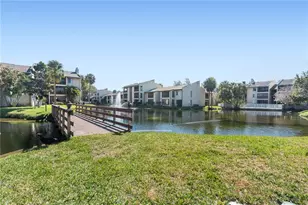 3848 N Lake Dr, Tampa, FL 33614 - Photo 29