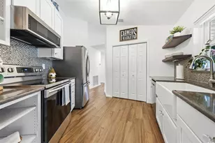 4445 Bayridge Ct, Spring Hill, FL 34606 - Photo 11