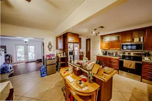 3372 Webber St, Sarasota, FL 34239 - Photo 3