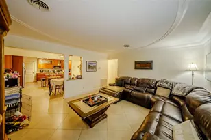 3372 Webber St, Sarasota, FL 34239 - Photo 13