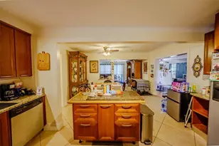 3372 Webber St, Sarasota, FL 34239 - Photo 9