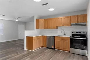 12420 Lombardy St, Spring Hill, FL 34608 - Photo 11