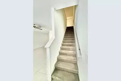 10321 Trumpet Honeysuckle Way, San Antonio, FL 33576 - Photo 11