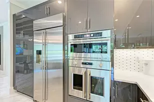 5056 Simons Ct, Lakewood Ranch, FL 34211 - Photo 13