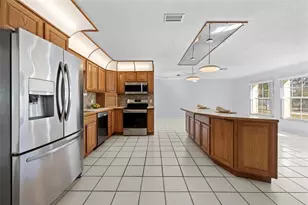 6135 Alderwood St, Spring Hill, FL 34606 - Photo 13